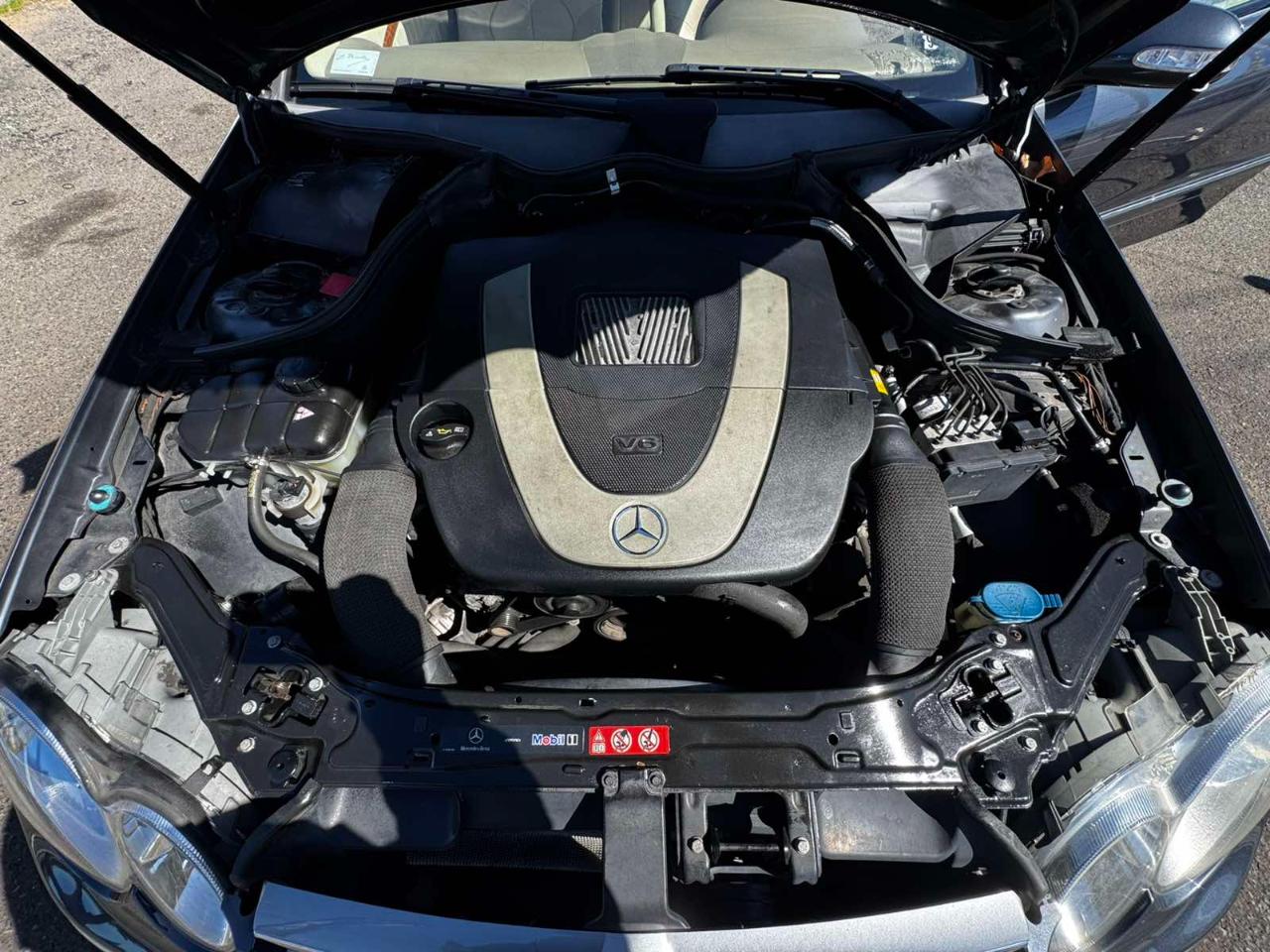 Mercedes-Benz CLK-Class 2dr Cabriolet 3.5L 2009