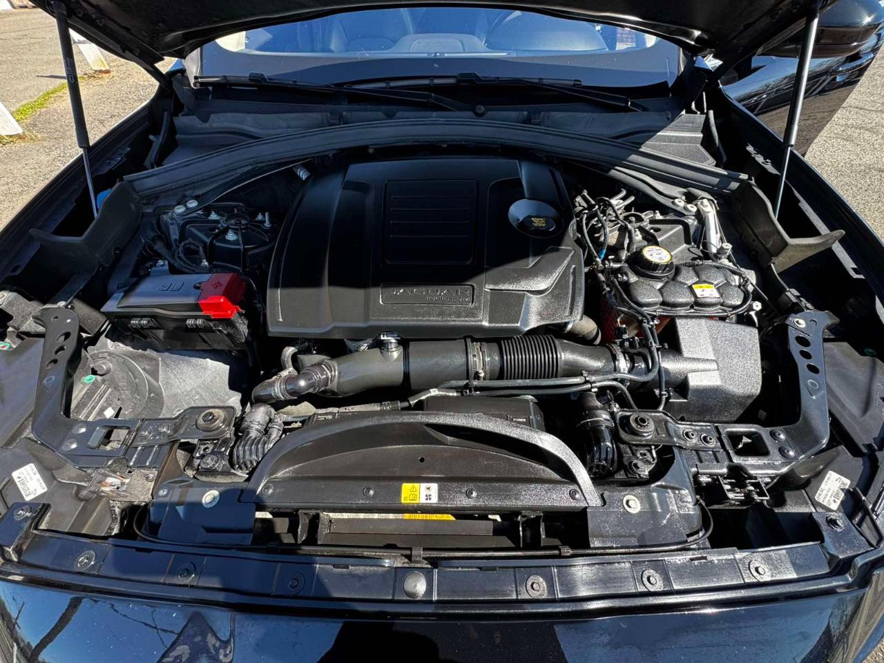 Jaguar F-Pace 25t AWD 2020