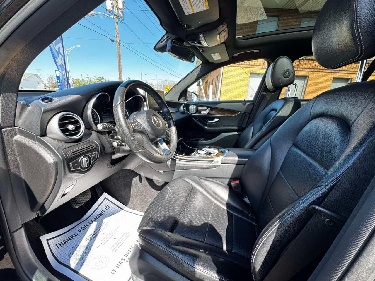 Mercedes-Benz GLC GLC 300 4MATIC SUV 2017