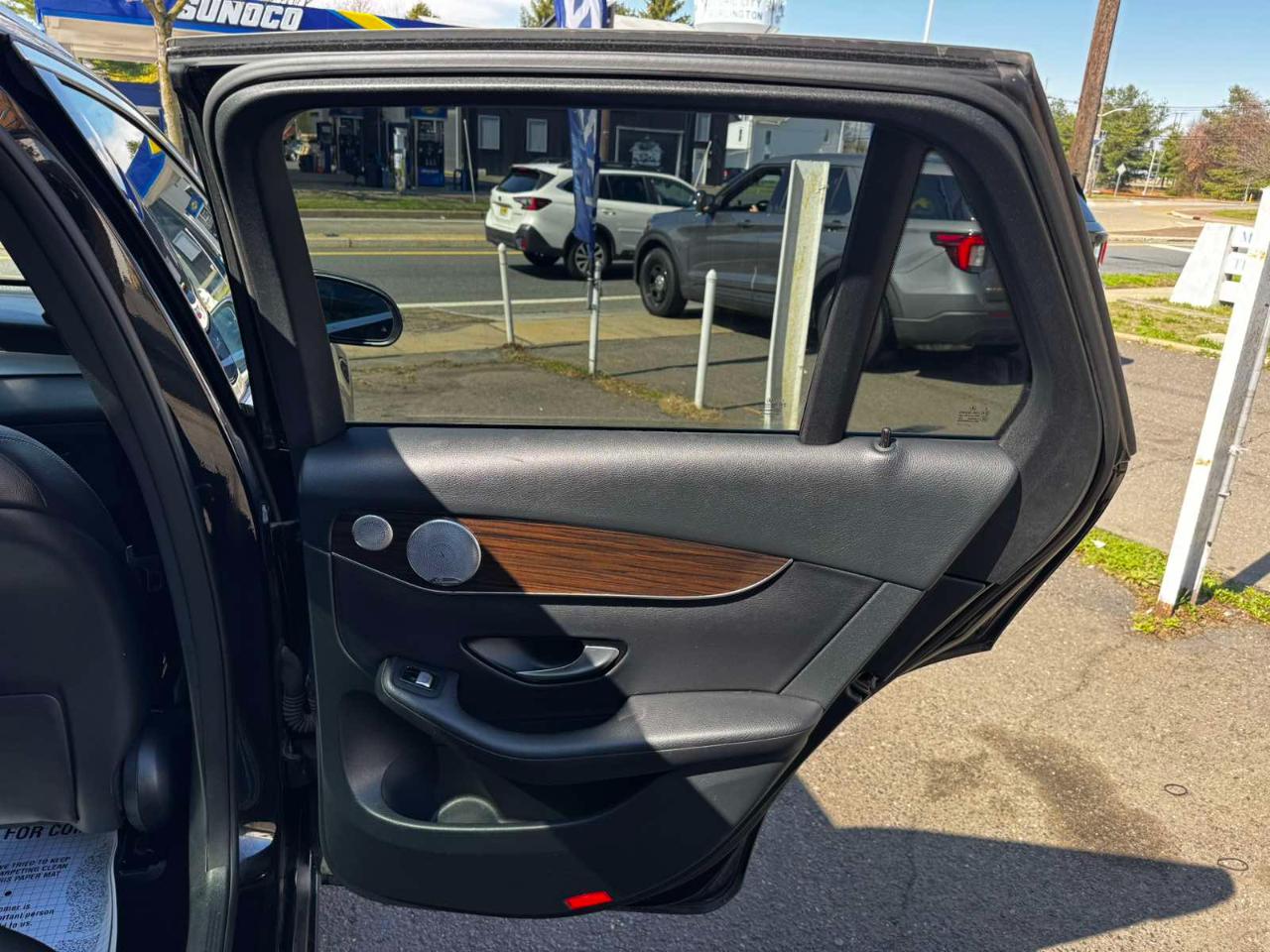 Mercedes-Benz GLC GLC 300 4MATIC SUV 2017