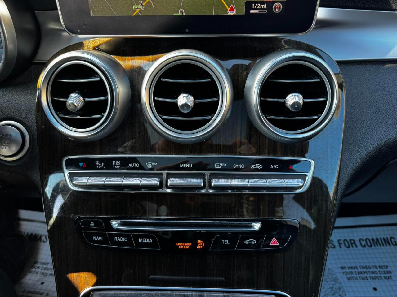 Mercedes-Benz GLC GLC 300 4MATIC SUV 2017