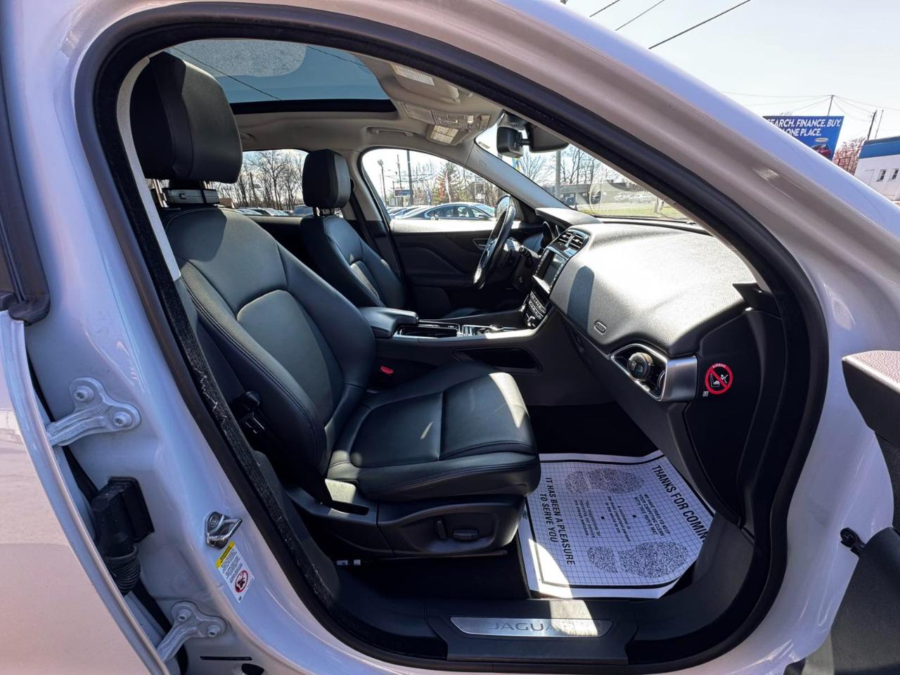 Jaguar F-Pace 25t Premium AWD 2018