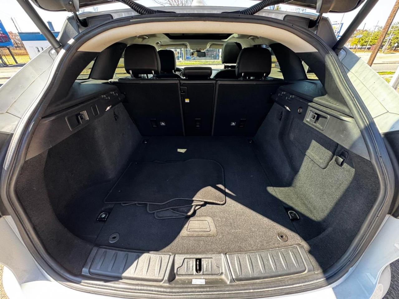 Jaguar F-Pace 25t Premium AWD 2018