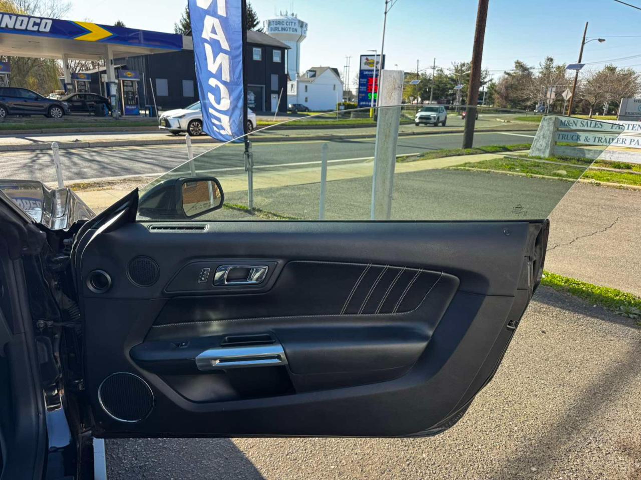 Ford Mustang 2dr Fastback EcoBoost 2015