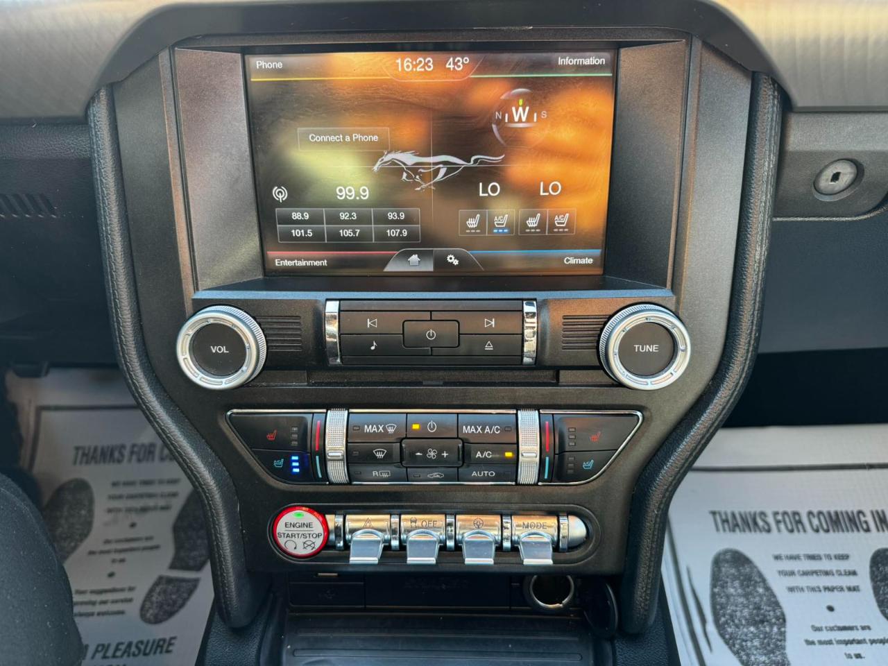 Ford Mustang 2dr Fastback EcoBoost 2015