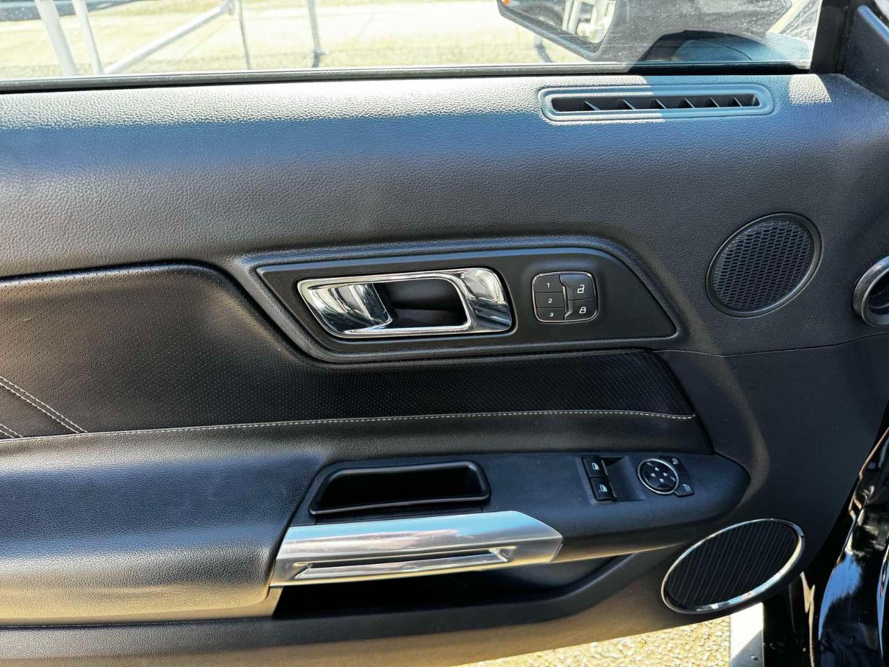 Ford Mustang 2dr Fastback EcoBoost 2015