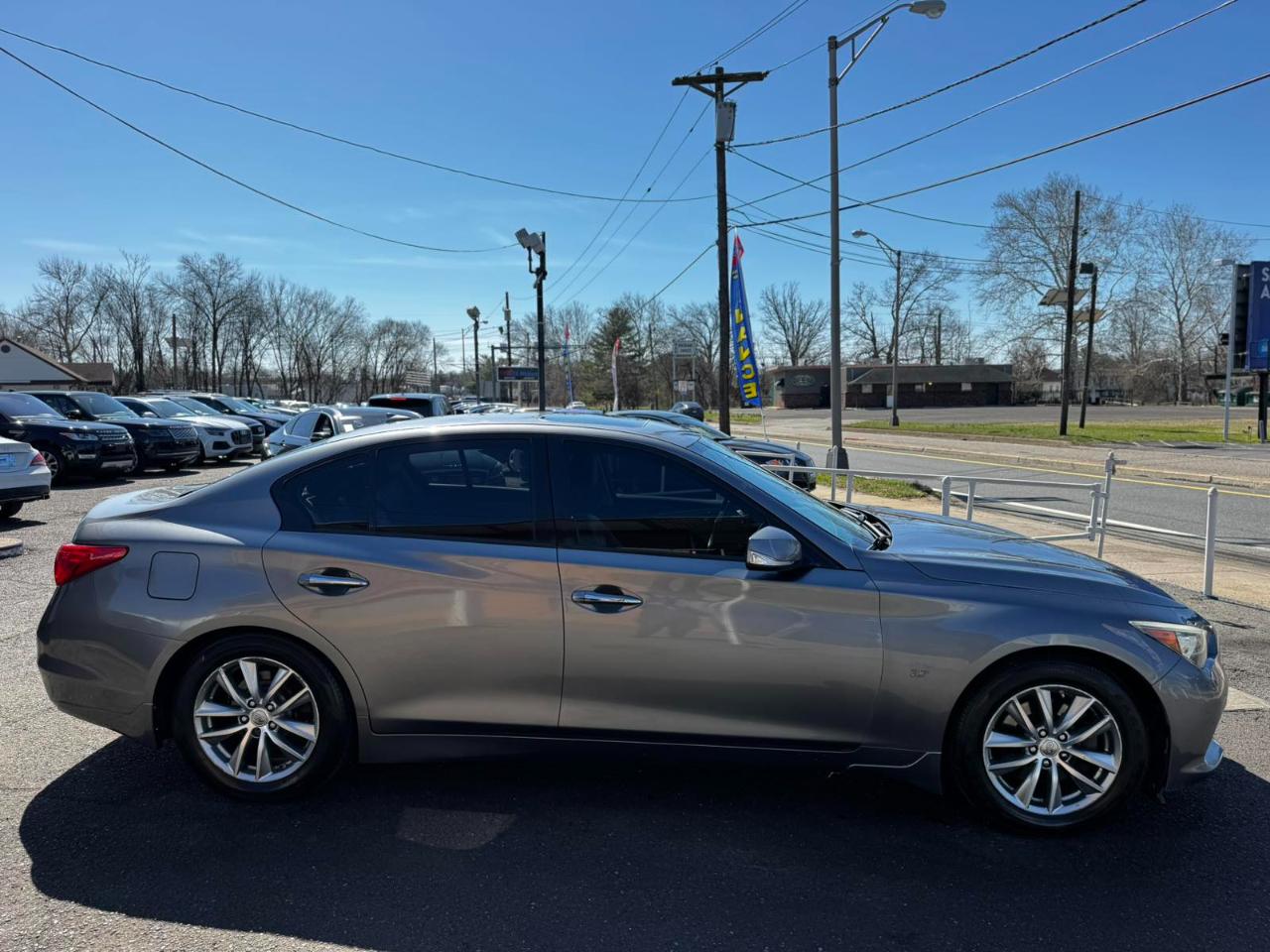 Infiniti Q50 4dr Sdn Premium AWD 2014