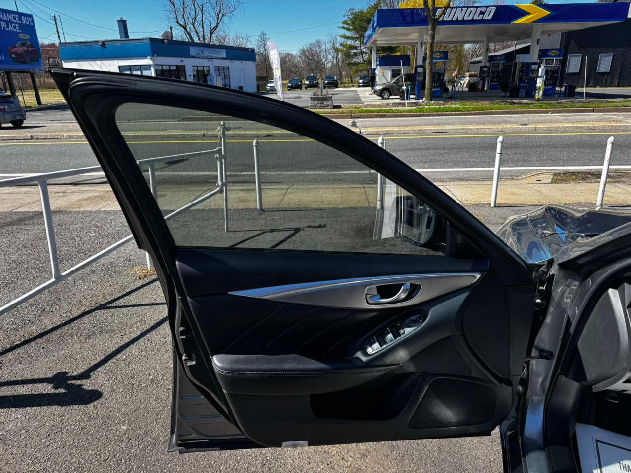 Infiniti Q50 4dr Sdn Premium AWD 2014