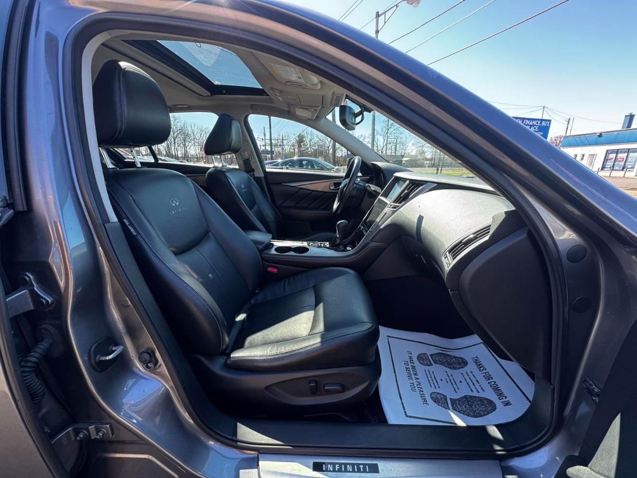 Infiniti Q50 4dr Sdn Premium AWD 2014