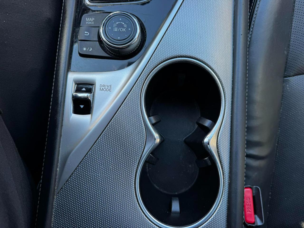 Infiniti Q50 4dr Sdn Premium AWD 2014