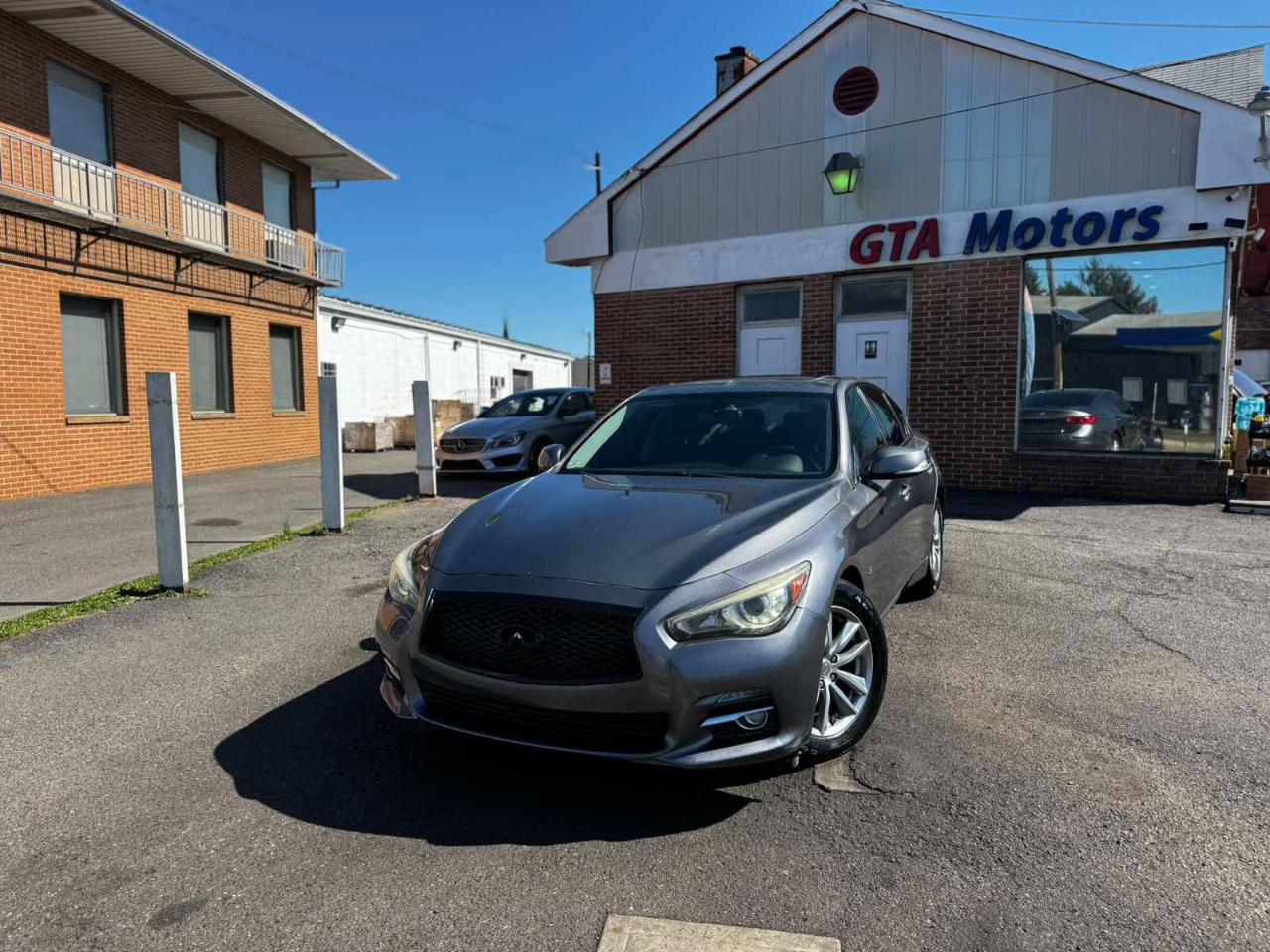 Infiniti Q50 4dr Sdn Premium AWD 2014