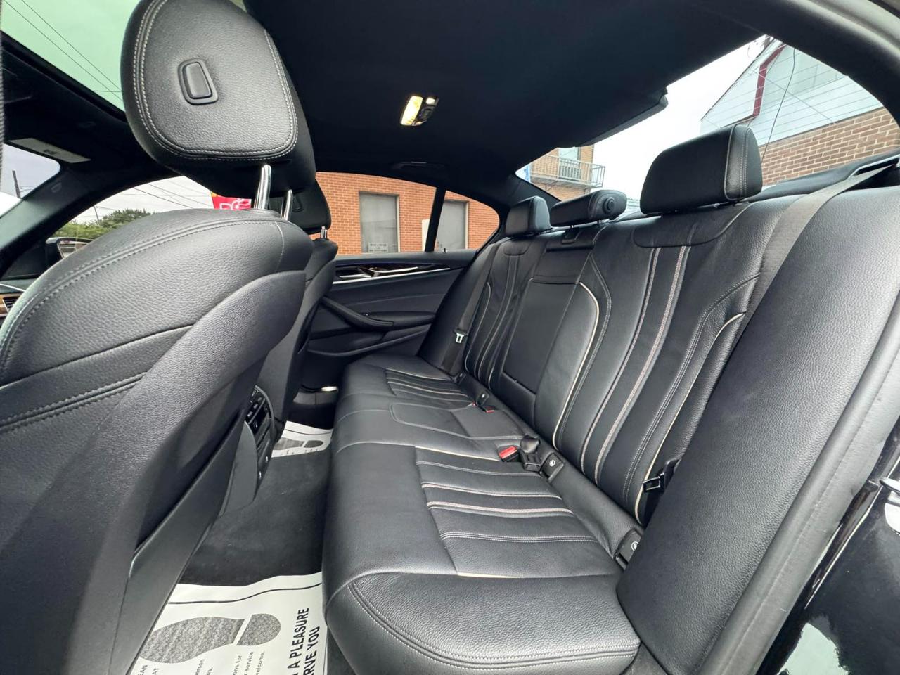 BMW 5 Series 530i xDrive Sedan 2017