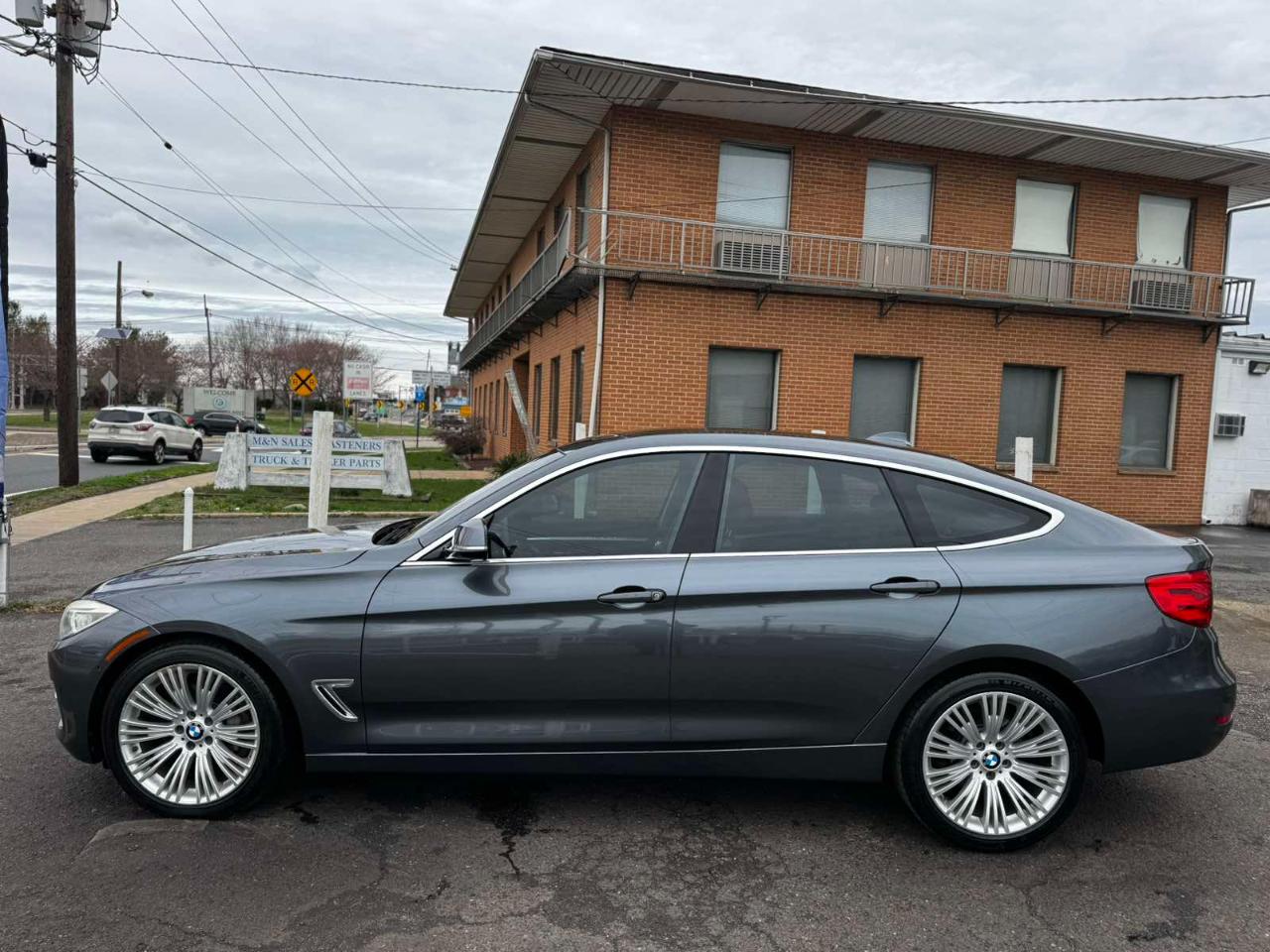 BMW 3 Series Gran Turismo 5dr 335i xDrive Gran Turismo AWD 2014