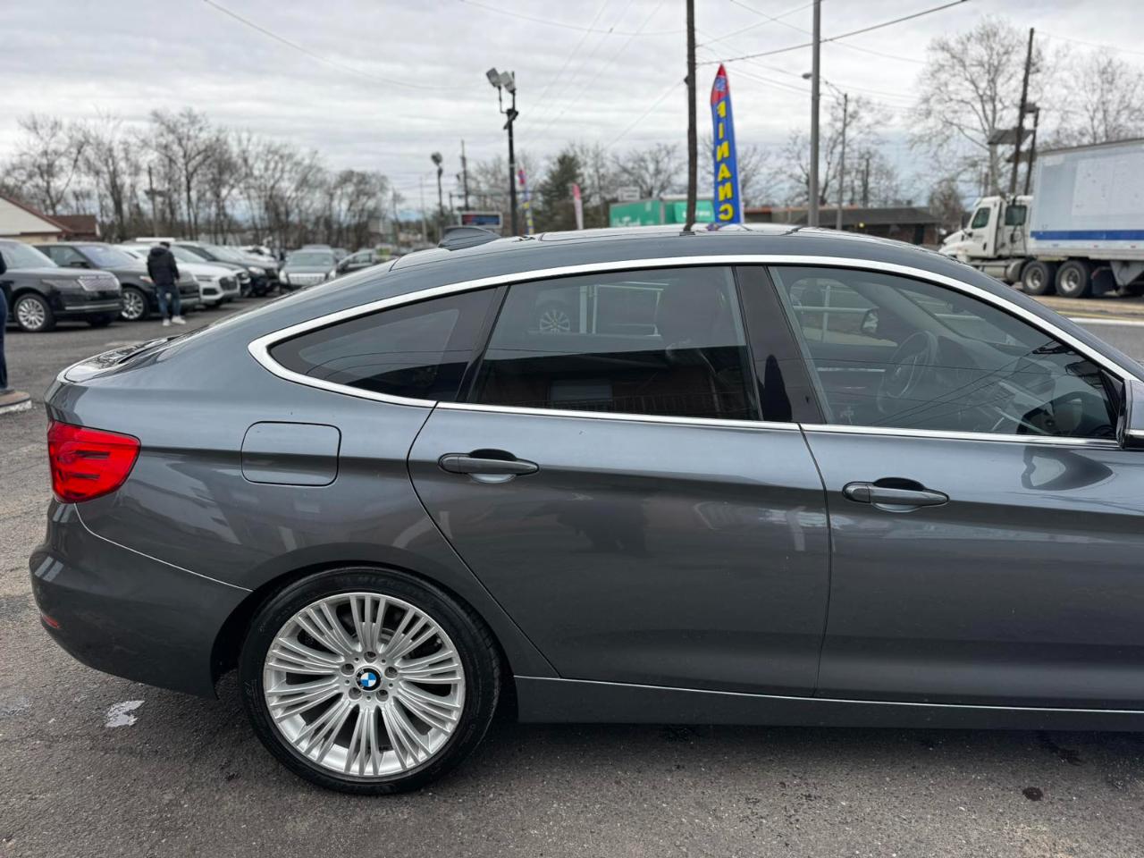 BMW 3 Series Gran Turismo 5dr 335i xDrive Gran Turismo AWD 2014