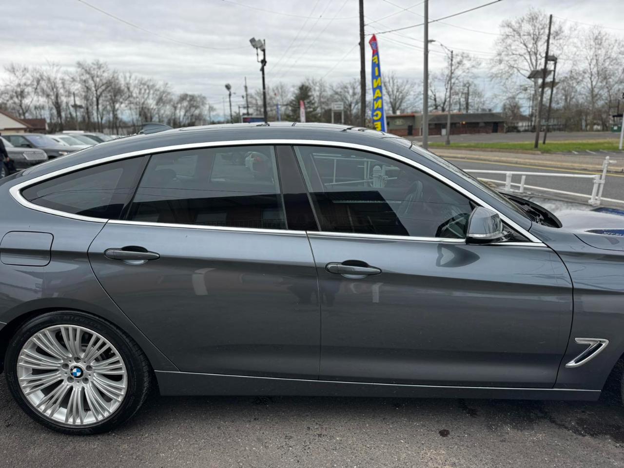 BMW 3 Series Gran Turismo 5dr 335i xDrive Gran Turismo AWD 2014