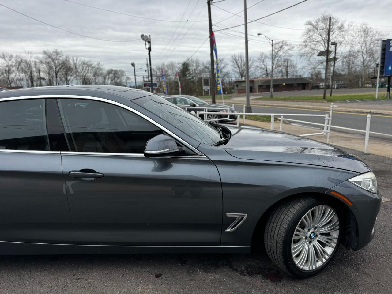 BMW 3 Series Gran Turismo 5dr 335i xDrive Gran Turismo AWD 2014