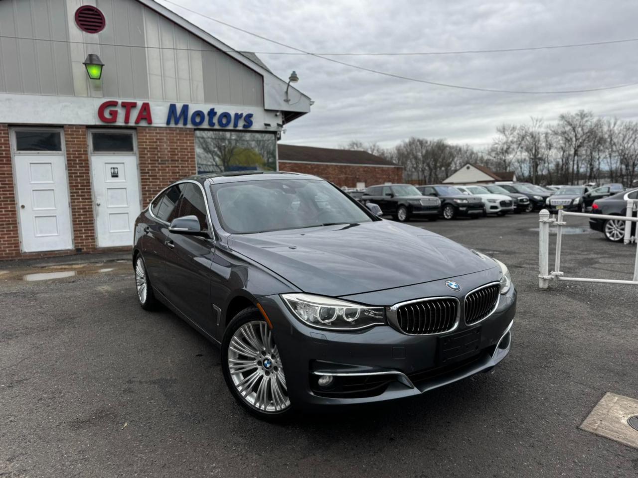 BMW 3 Series Gran Turismo 5dr 335i xDrive Gran Turismo AWD 2014