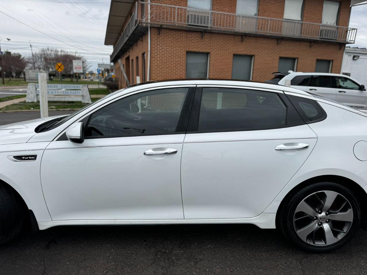 Kia Optima 4dr Sdn SX Turbo 2016