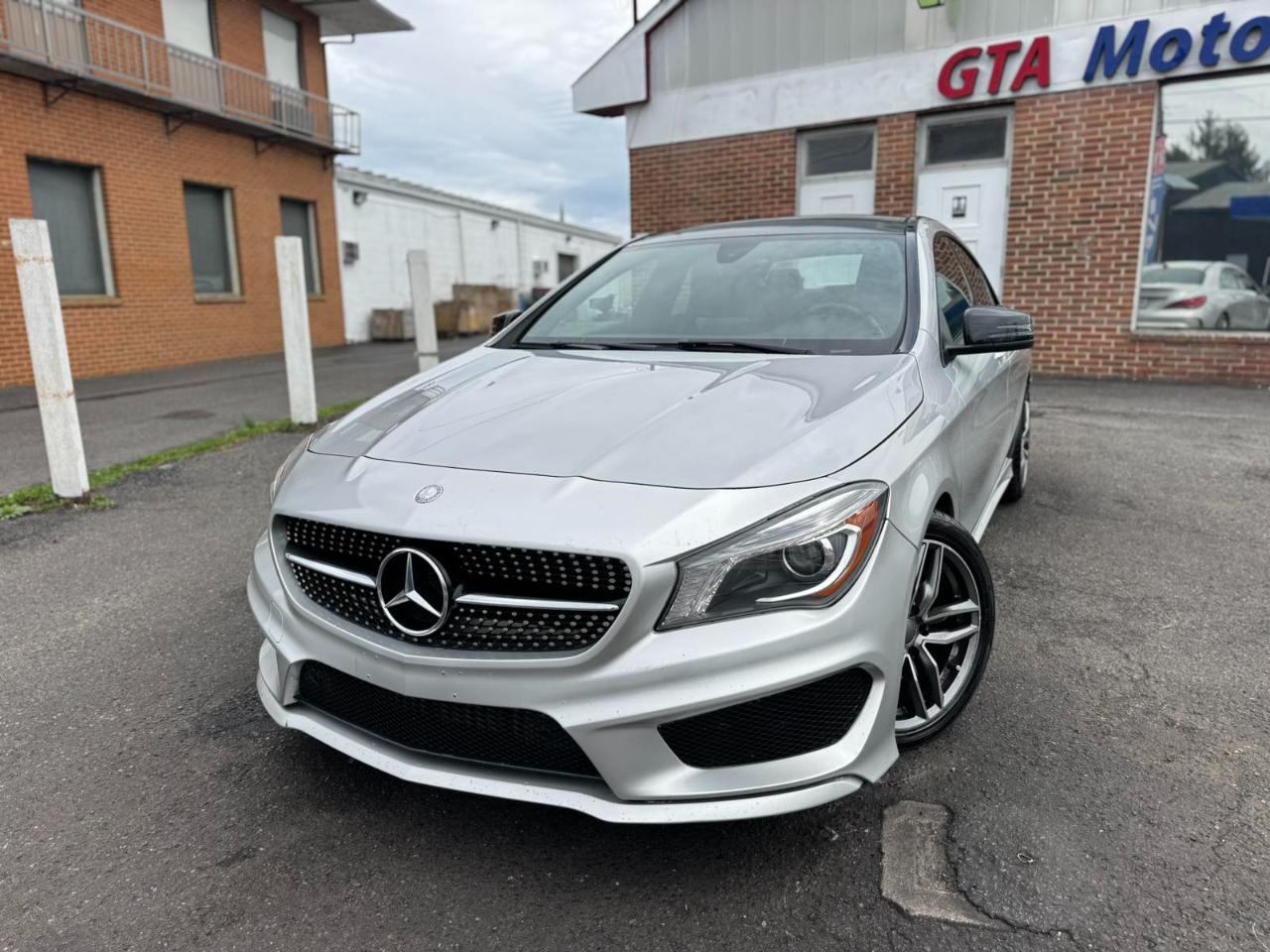 Mercedes-Benz CLA 4dr Sdn CLA 250 FWD 2016