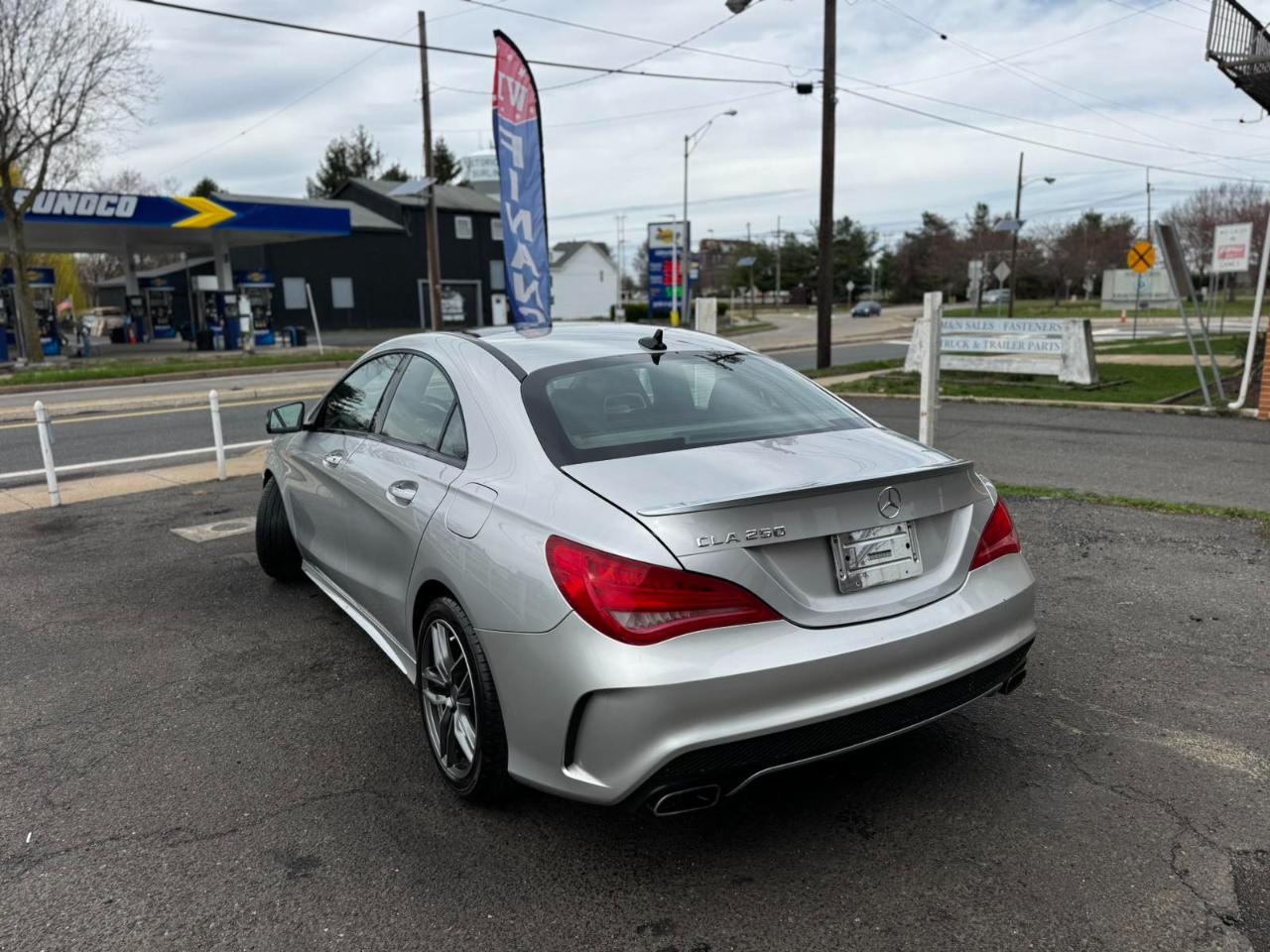 Mercedes-Benz CLA 4dr Sdn CLA 250 FWD 2016