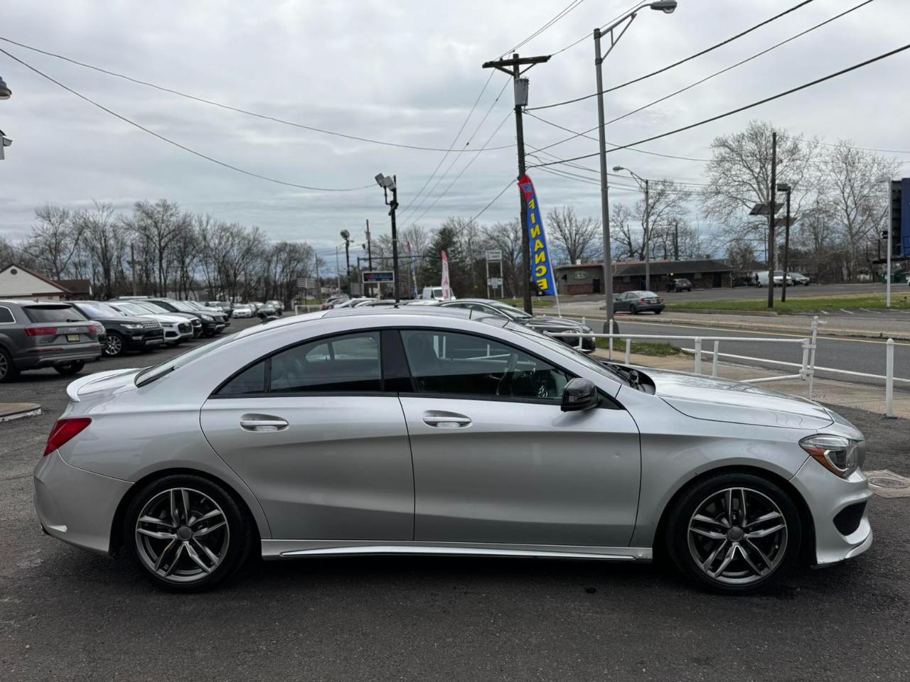 Mercedes-Benz CLA 4dr Sdn CLA 250 FWD 2016