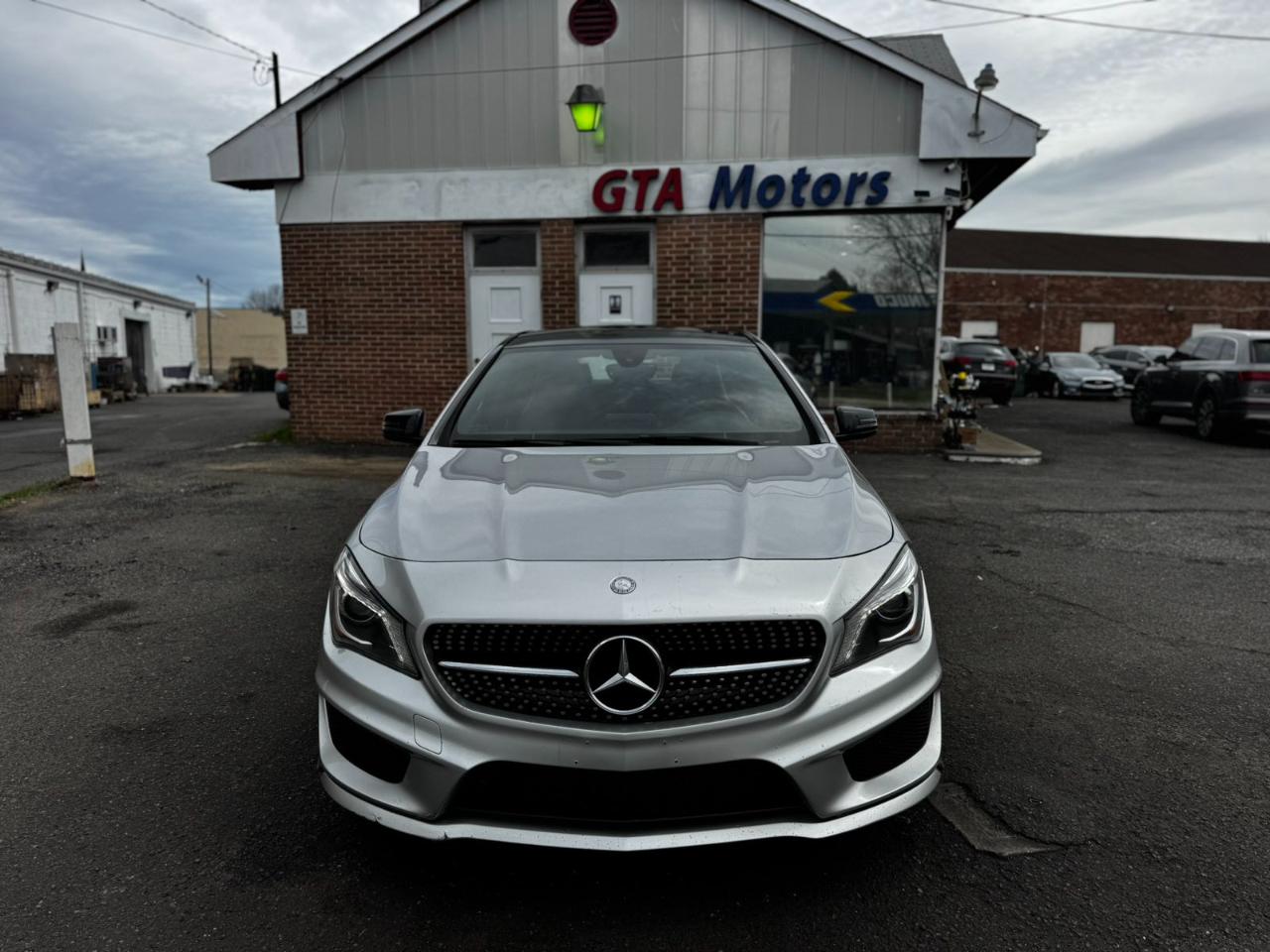 Mercedes-Benz CLA 4dr Sdn CLA 250 FWD 2016
