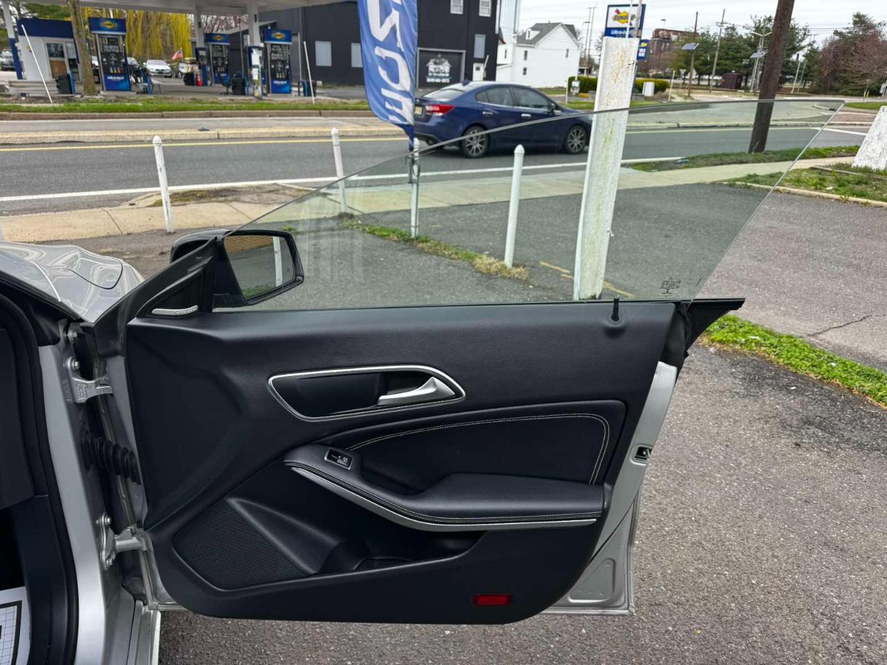 Mercedes-Benz CLA 4dr Sdn CLA 250 FWD 2016