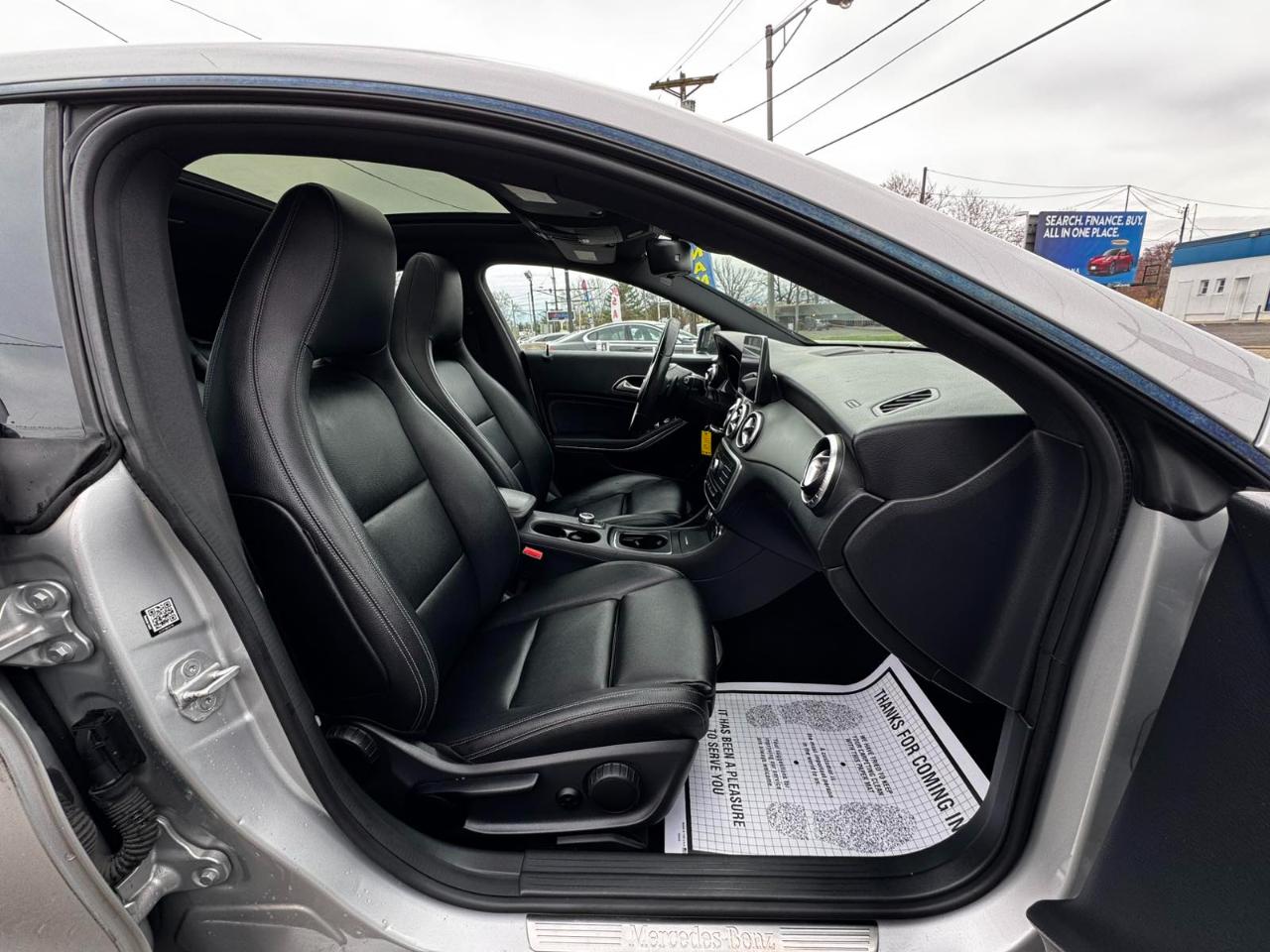 Mercedes-Benz CLA 4dr Sdn CLA 250 FWD 2016