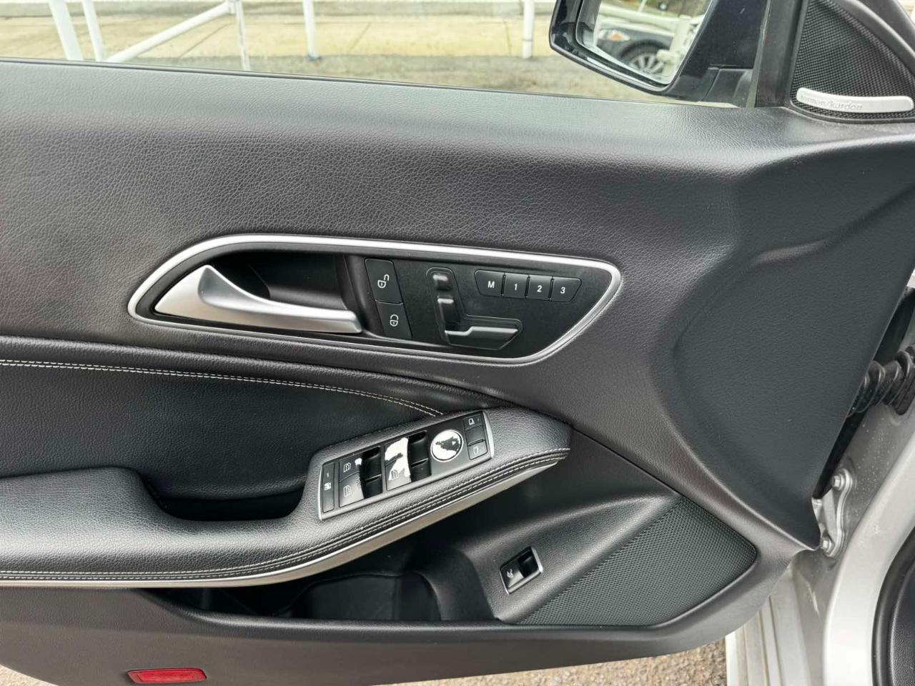 Mercedes-Benz CLA 4dr Sdn CLA 250 FWD 2016