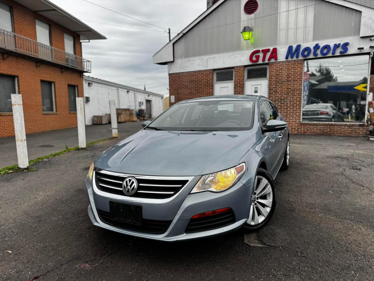 Volkswagen CC 4dr Sdn DSG R-Line PZEV 2012