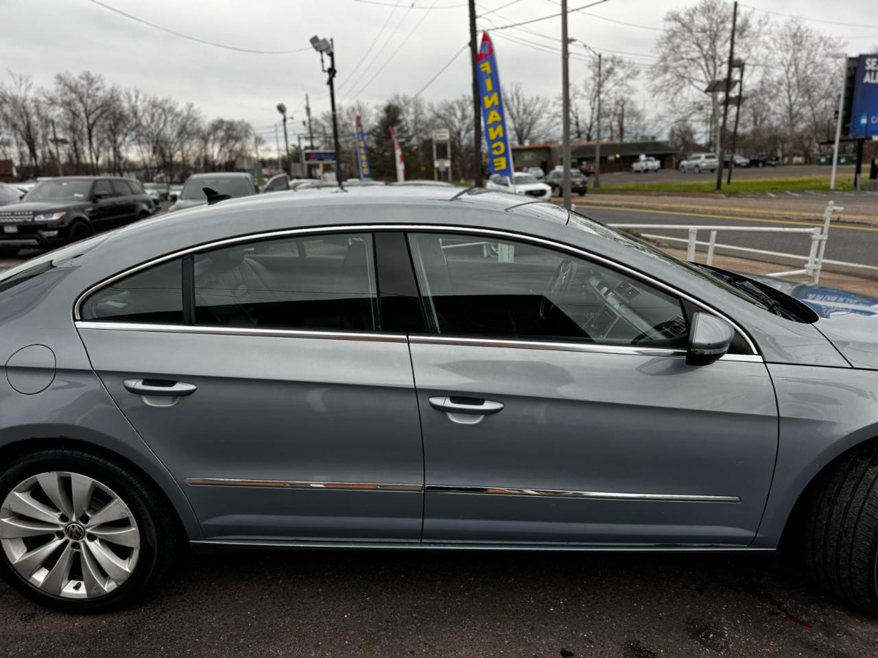 Volkswagen CC 4dr Sdn DSG R-Line PZEV 2012