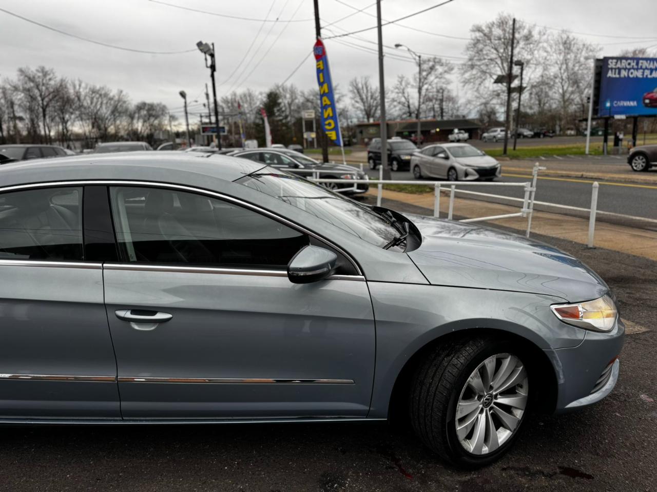 Volkswagen CC 4dr Sdn DSG R-Line PZEV 2012