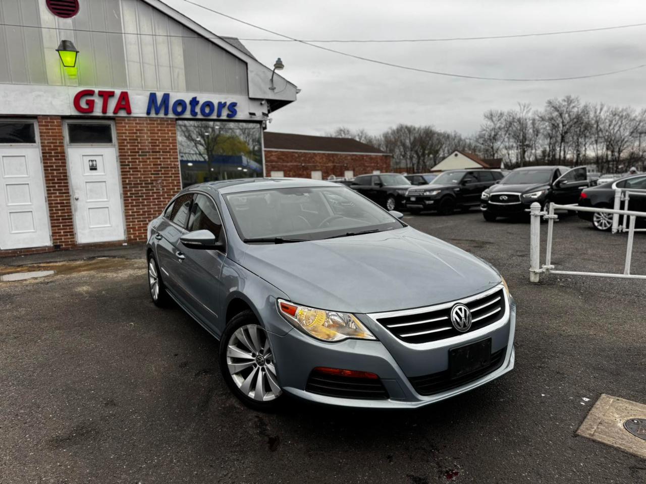 Volkswagen CC 4dr Sdn DSG R-Line PZEV 2012