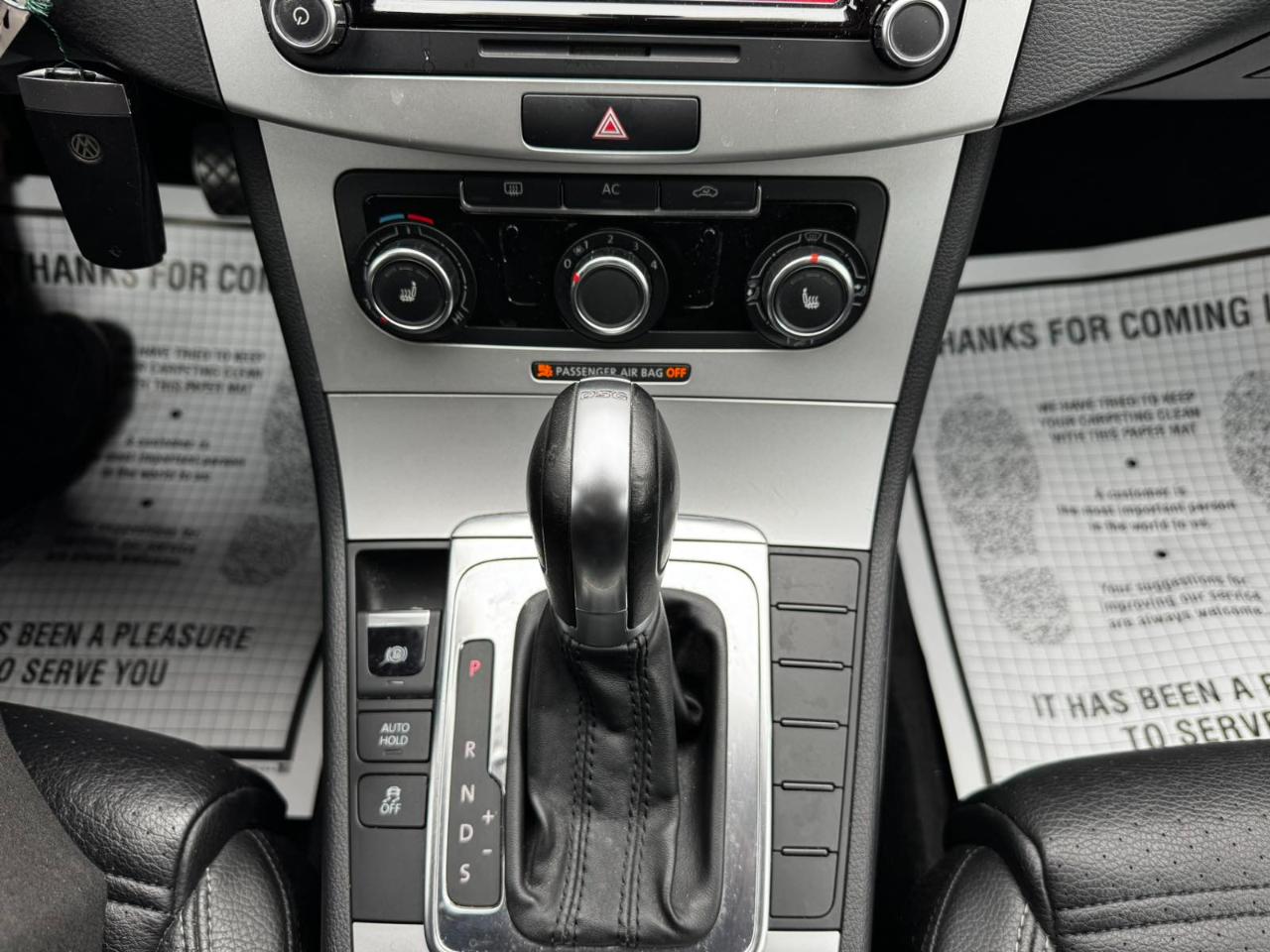 Volkswagen CC 4dr Sdn DSG R-Line PZEV 2012