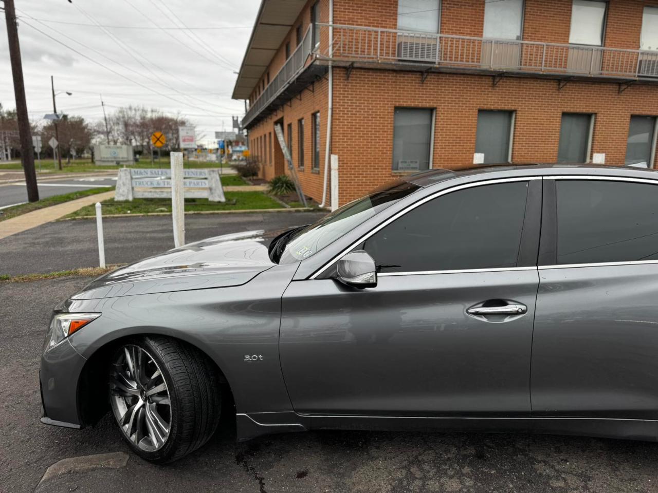 Infiniti Q50 3.0t Sport RWD 2018