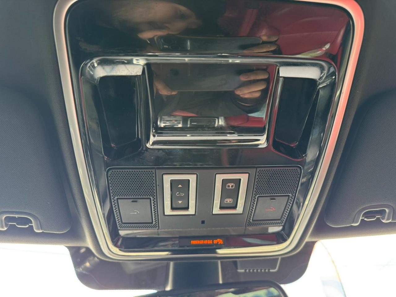 Land Rover Range Rover Sport 4WD 4dr V8 2016