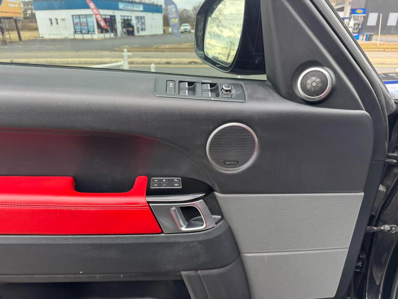 Land Rover Range Rover Sport 4WD 4dr V8 2016