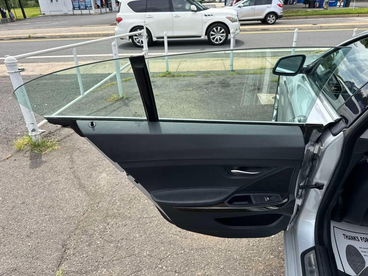 BMW 6 Series 4dr Sdn 640i xDrive AWD Gran Coupe 2014