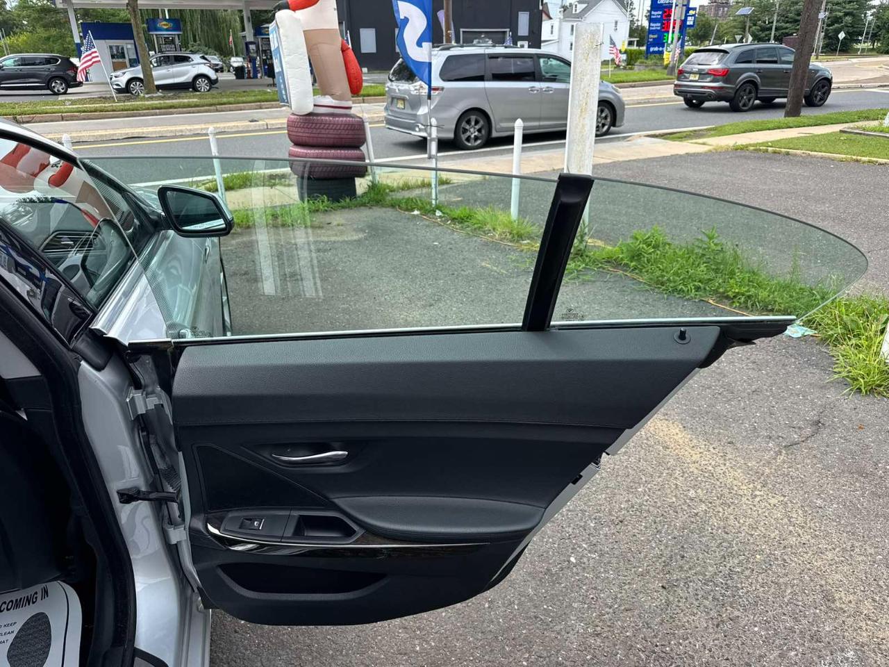 BMW 6 Series 4dr Sdn 640i xDrive AWD Gran Coupe 2014