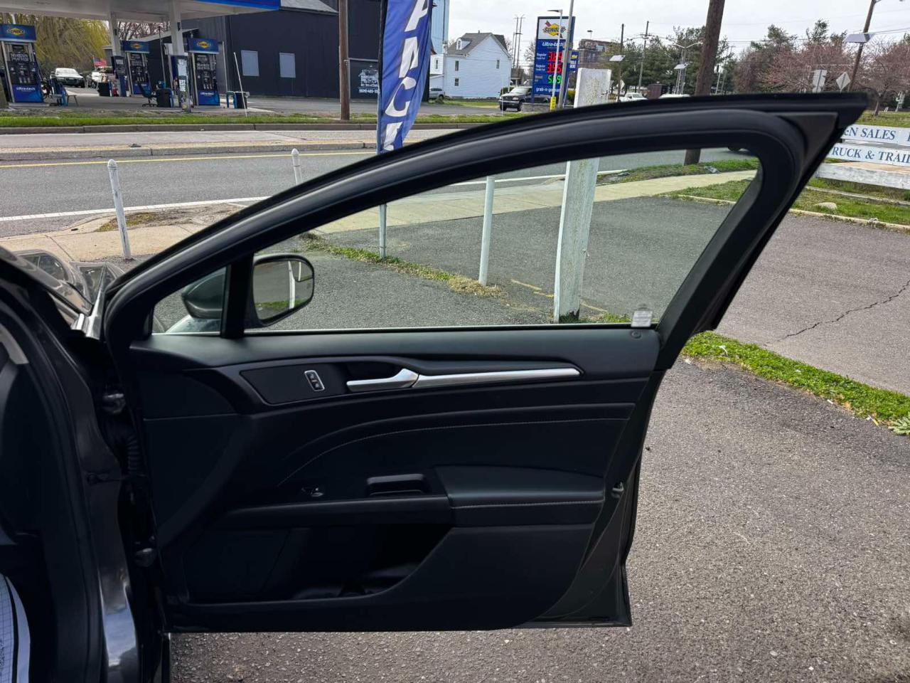 Ford Fusion Energi Titanium FWD 2018