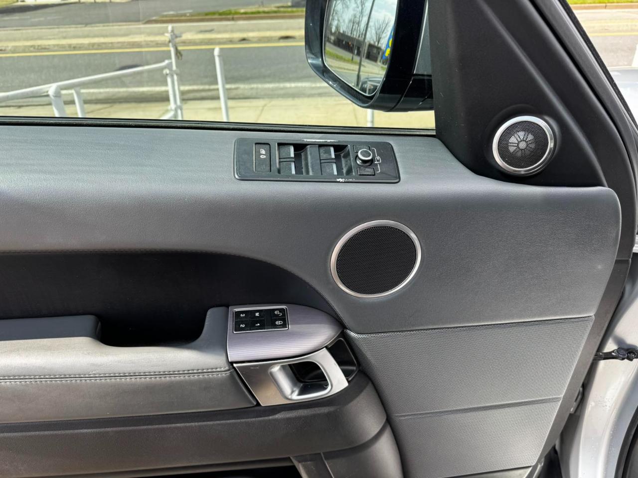 Land Rover Range Rover Sport 4WD 4dr HSE 2014