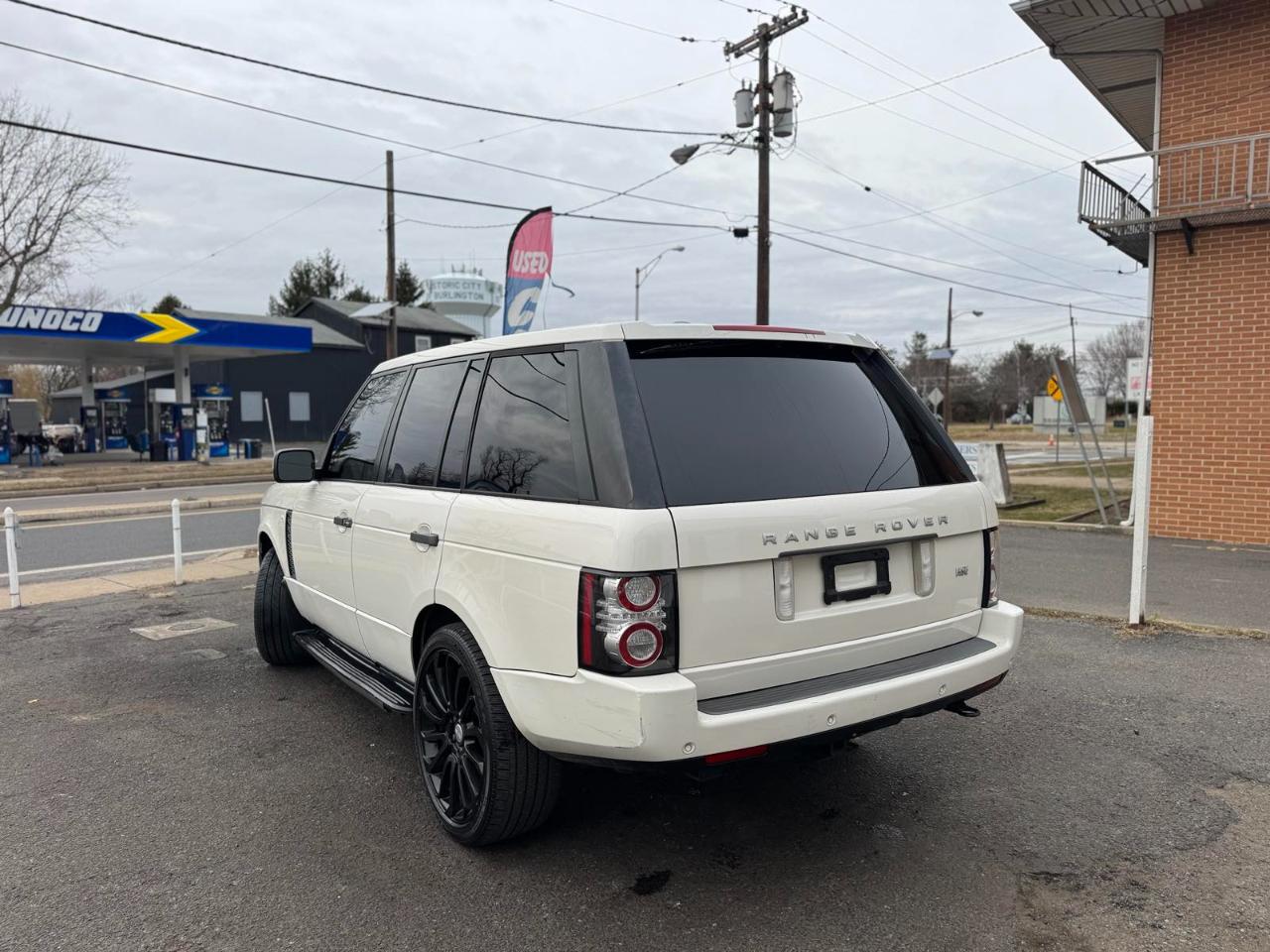 Land Rover Range Rover 4WD 4dr HSE LUX 2010