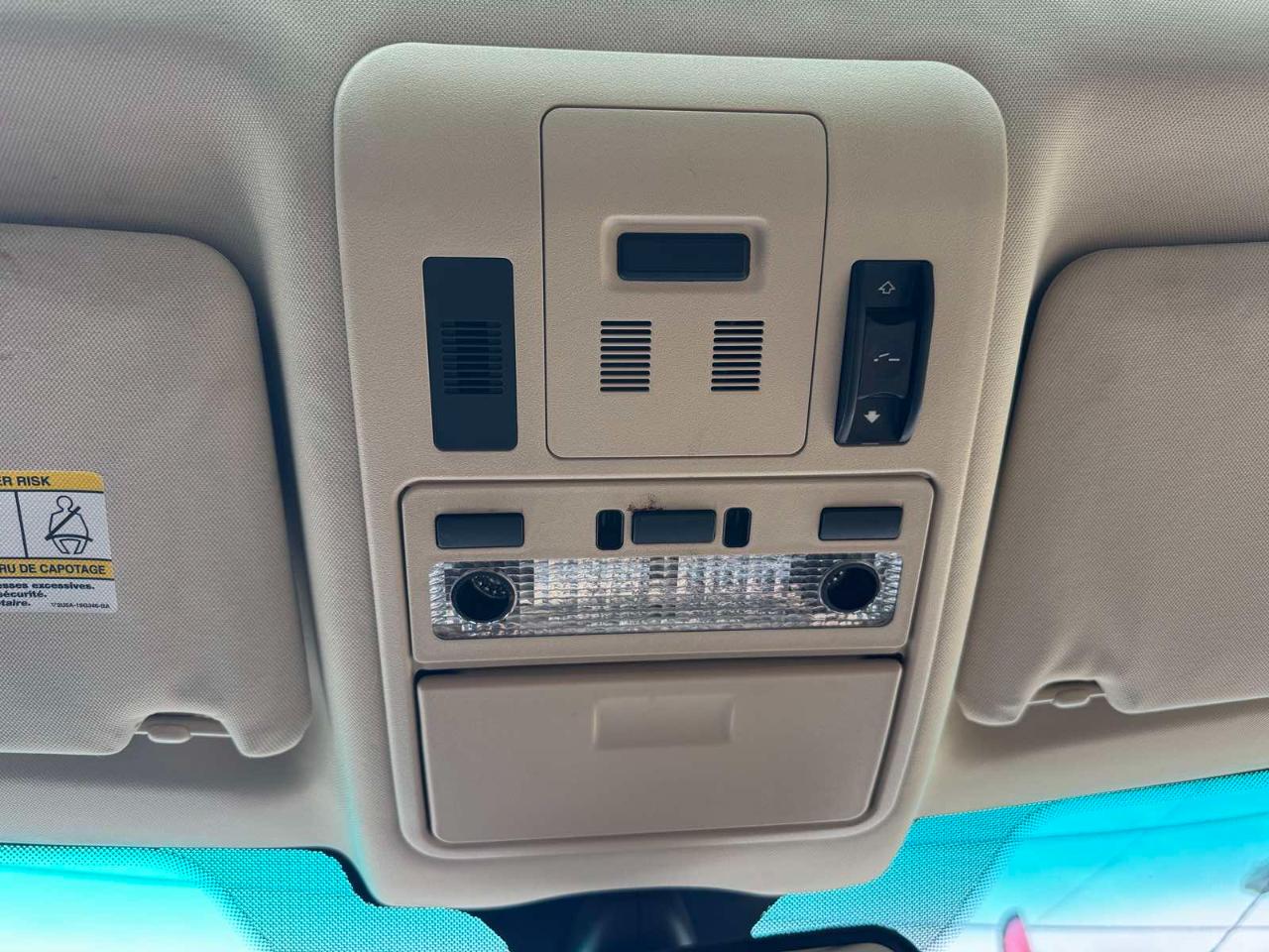 Land Rover Range Rover 4WD 4dr HSE LUX 2010