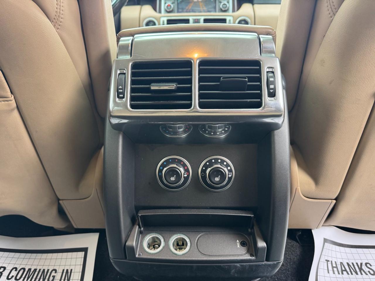 Land Rover Range Rover 4WD 4dr HSE LUX 2010