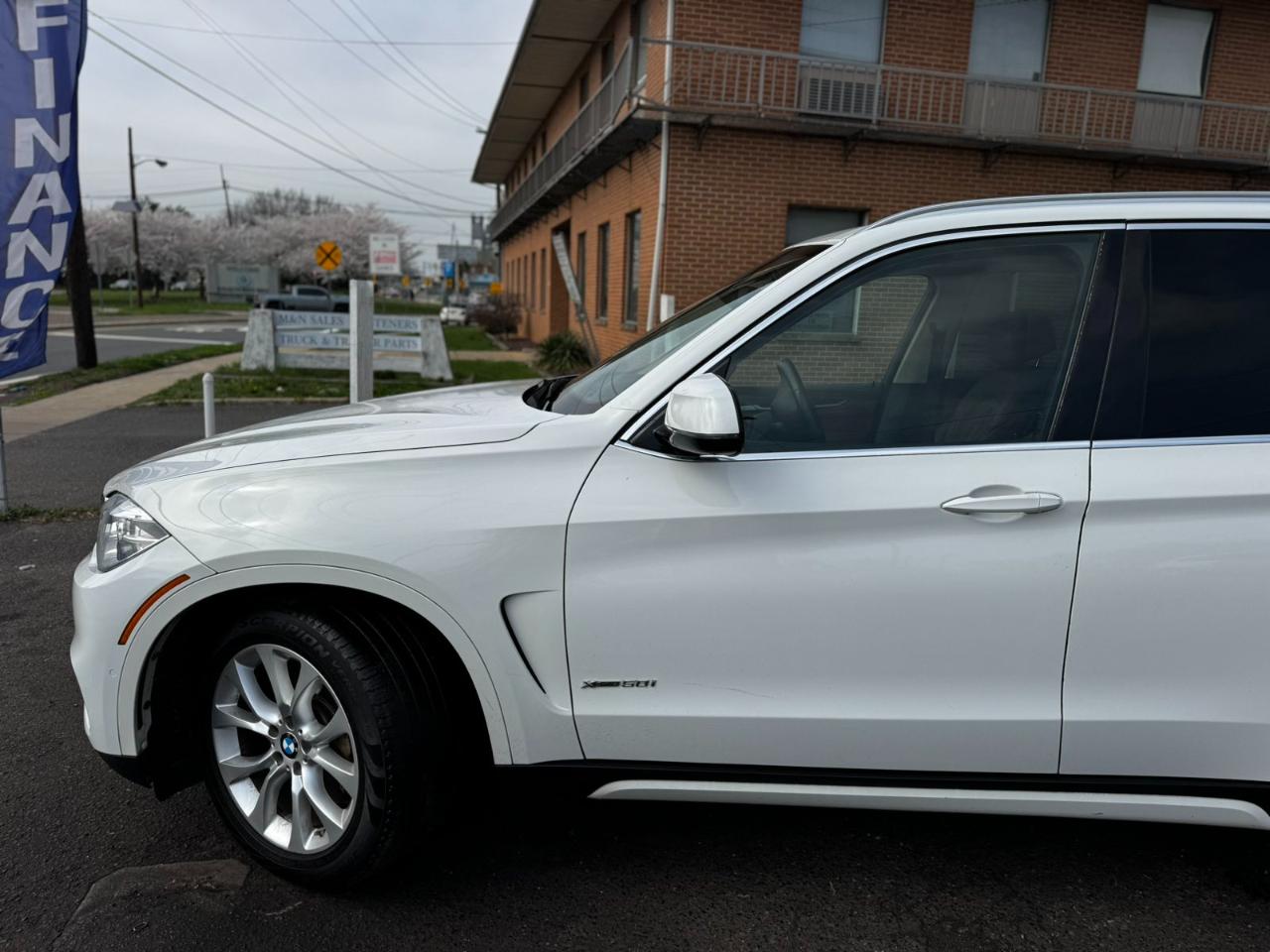 BMW X5 AWD 4dr xDrive50i 2015