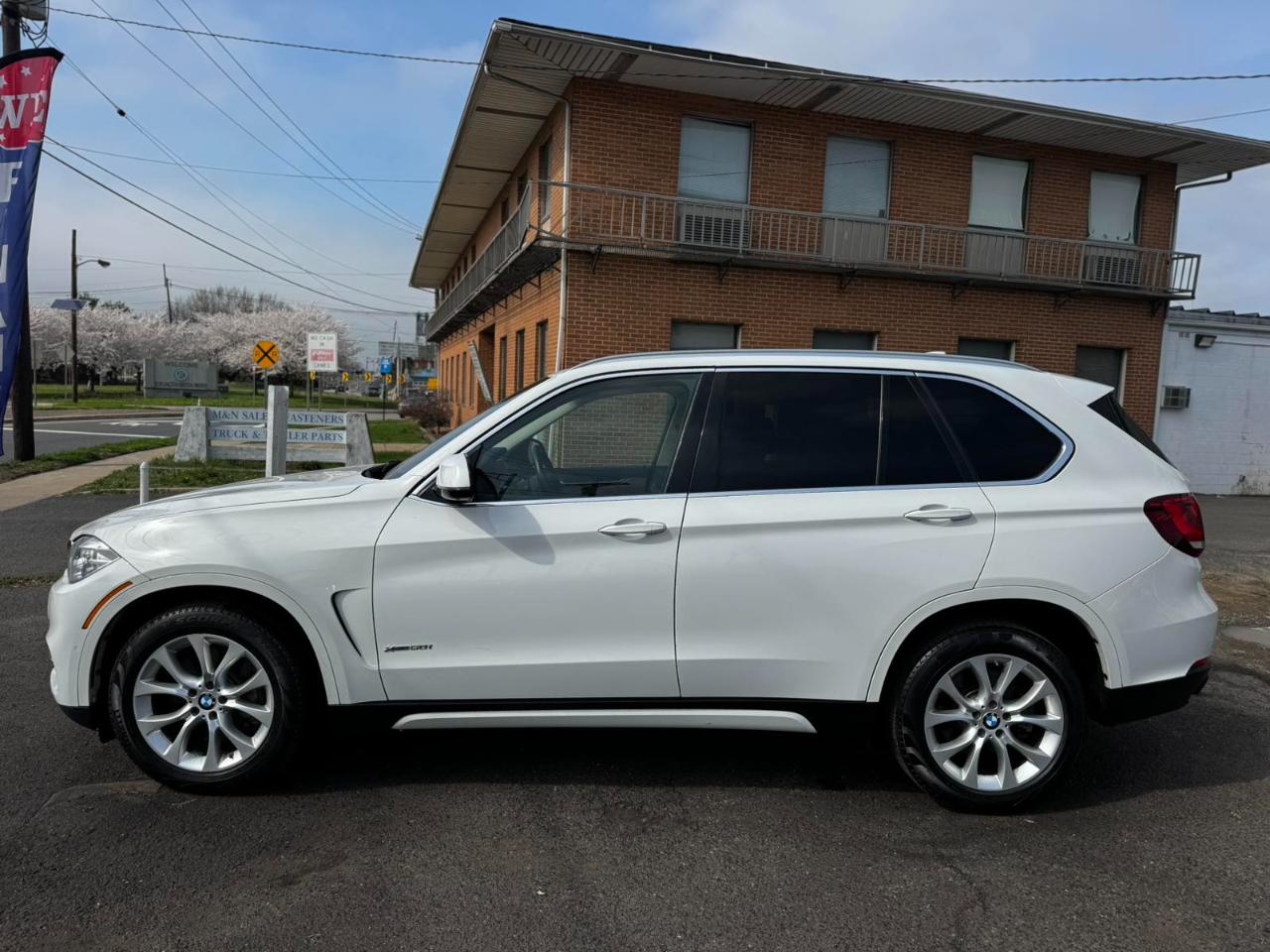 BMW X5 AWD 4dr xDrive50i 2015