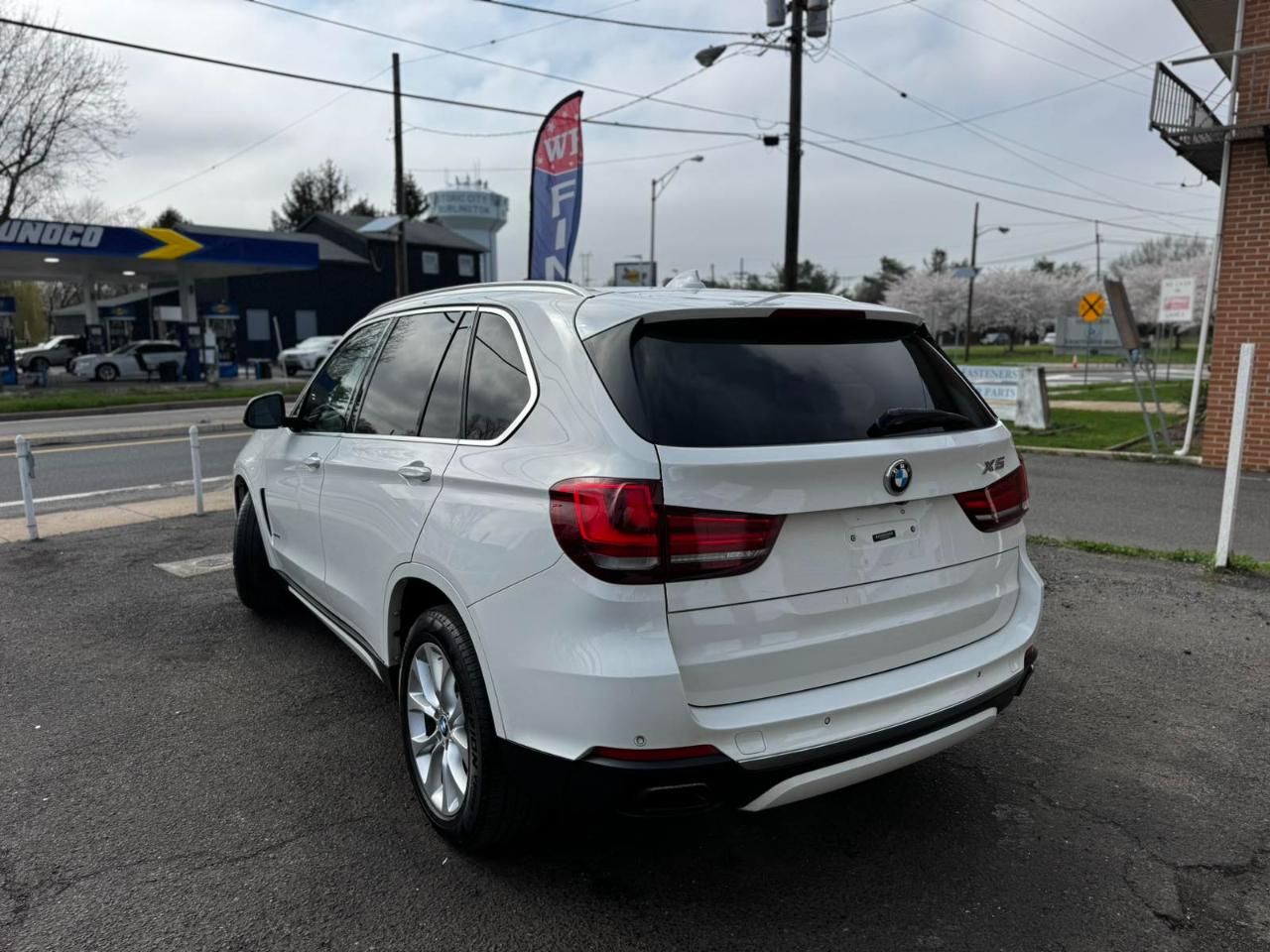 BMW X5 AWD 4dr xDrive50i 2015