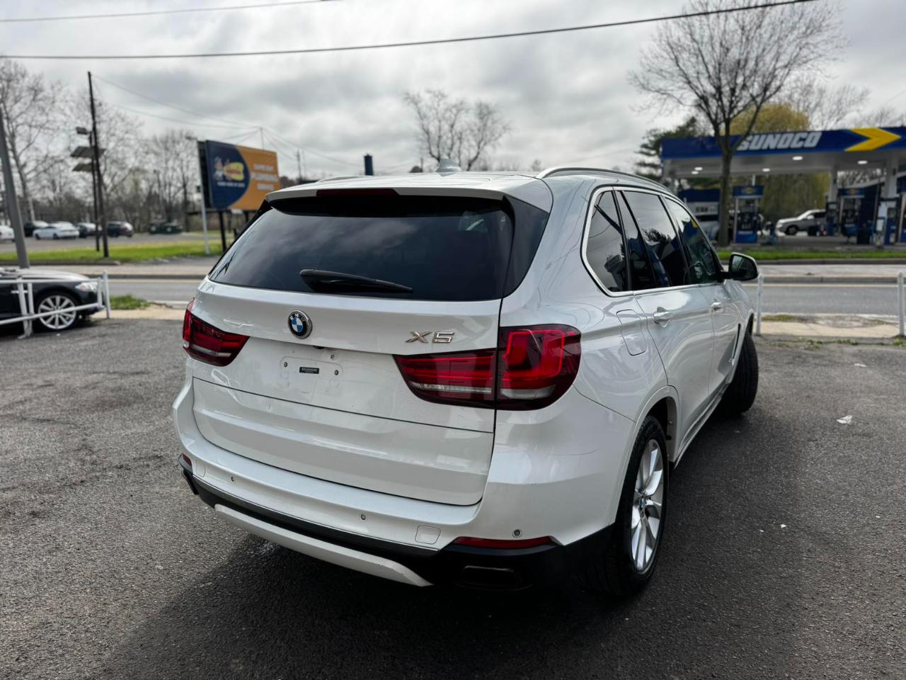 BMW X5 AWD 4dr xDrive50i 2015