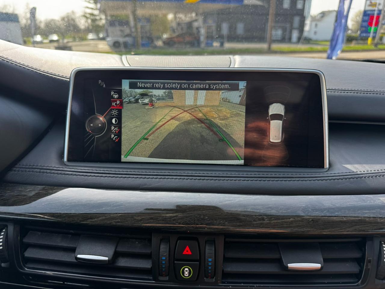 BMW X5 AWD 4dr xDrive50i 2015