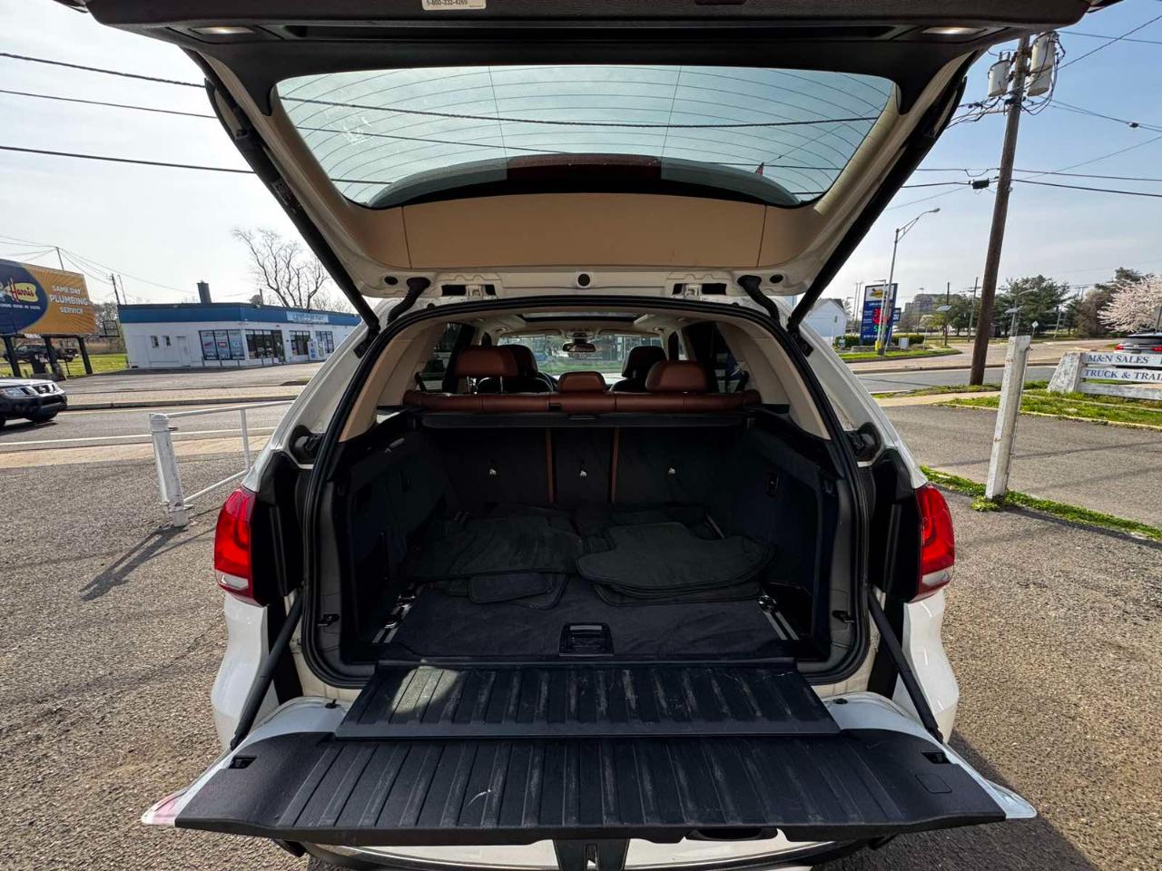 BMW X5 AWD 4dr xDrive50i 2015